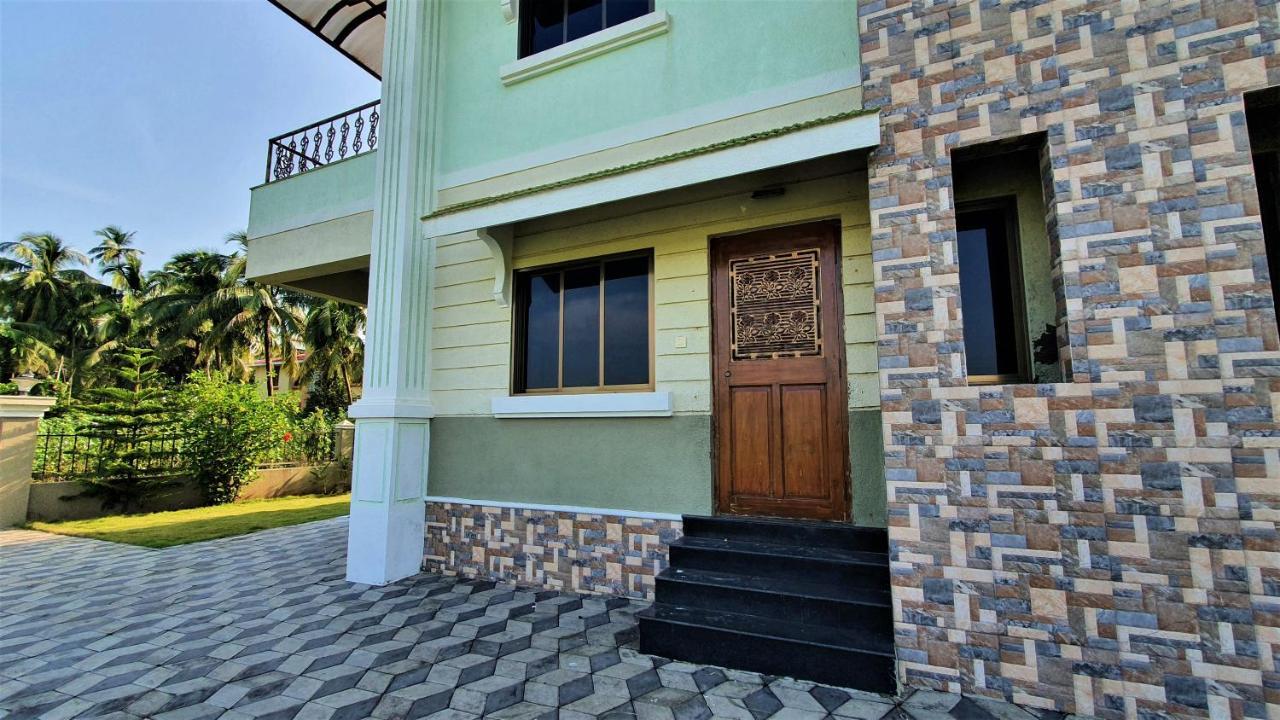 Nessies Nagaon Villa Alībāg Exteriör bild